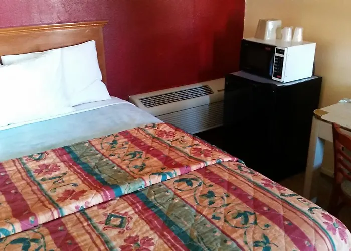 El Rancho Hotel Globe