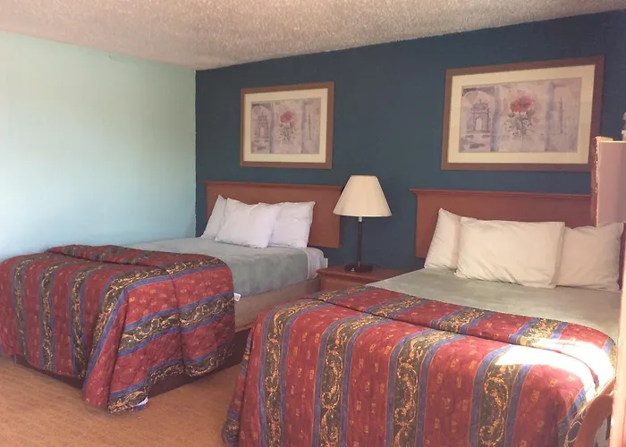 Hotel El Rancho Globe