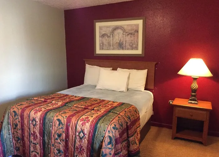 El Rancho Hotel