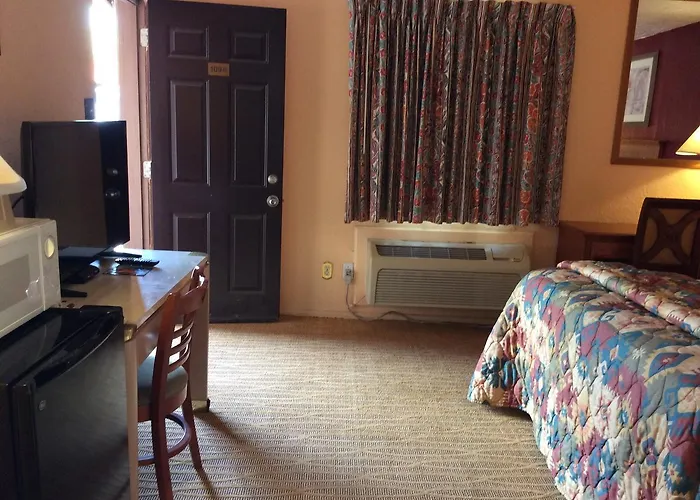 El Rancho Hotel Globe